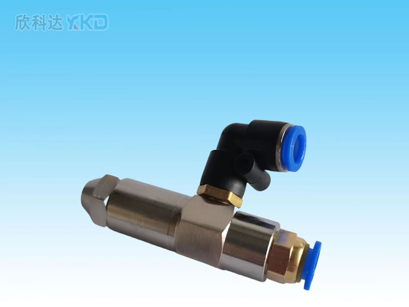 �՚��F������